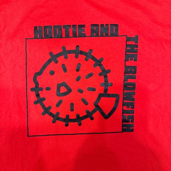 Men’s size Large Red Graphic Tshirt Featuring the band Hootie and the Blowfish - Picture 8 of 8
